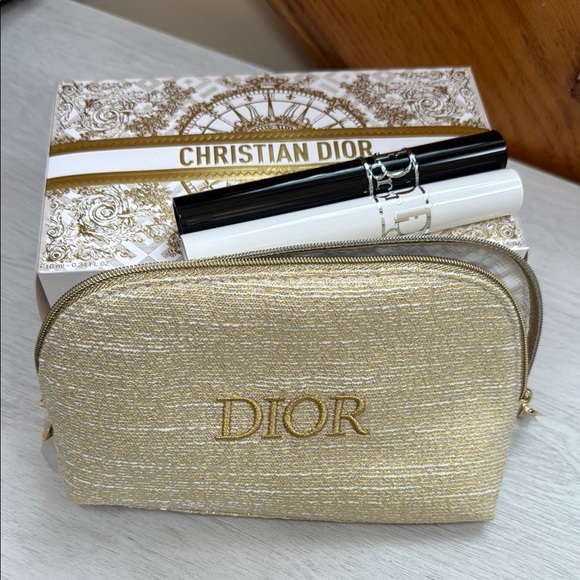 Dior Diorshow Mascara - Gold and White Packaging .New - Picture 1 of 5